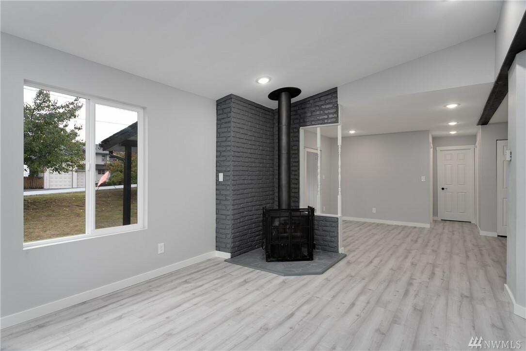 Property Photo: 5000 Hansberry St NW WA 98311