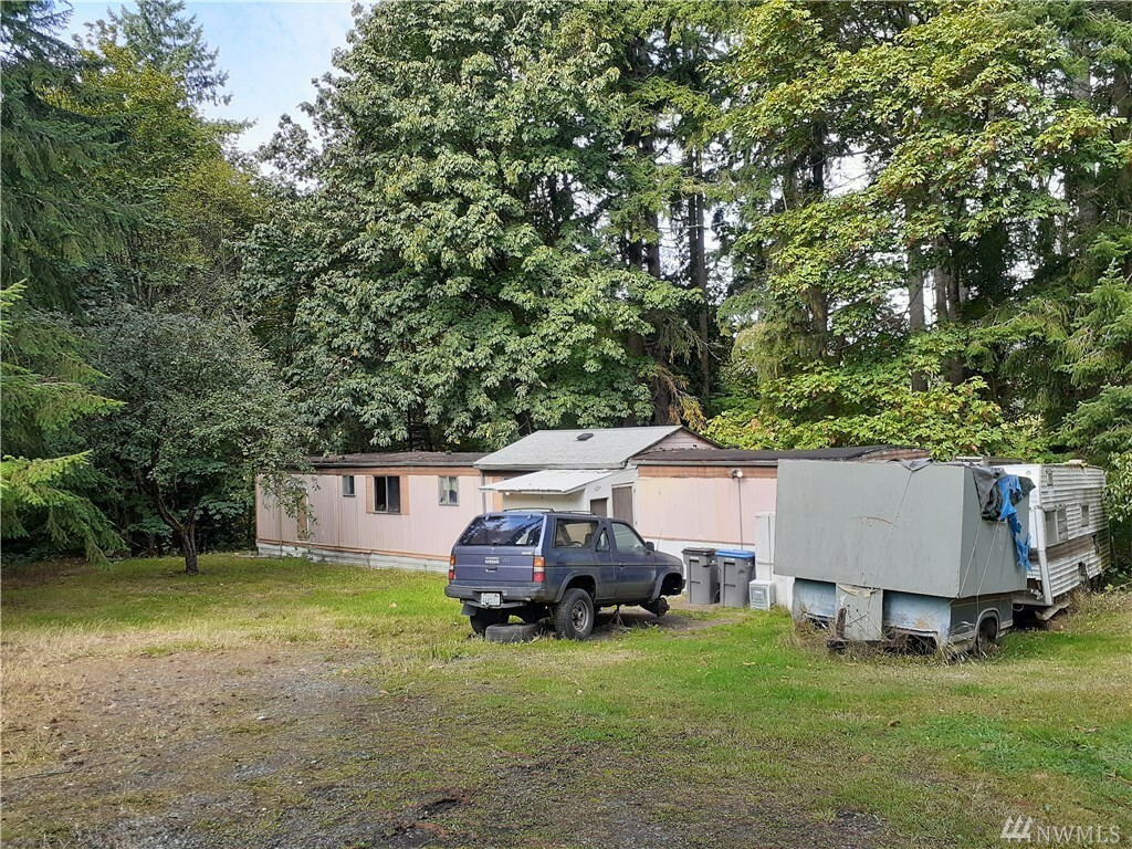 Property Photo:  1290 Lilac Lane  WA 98312 