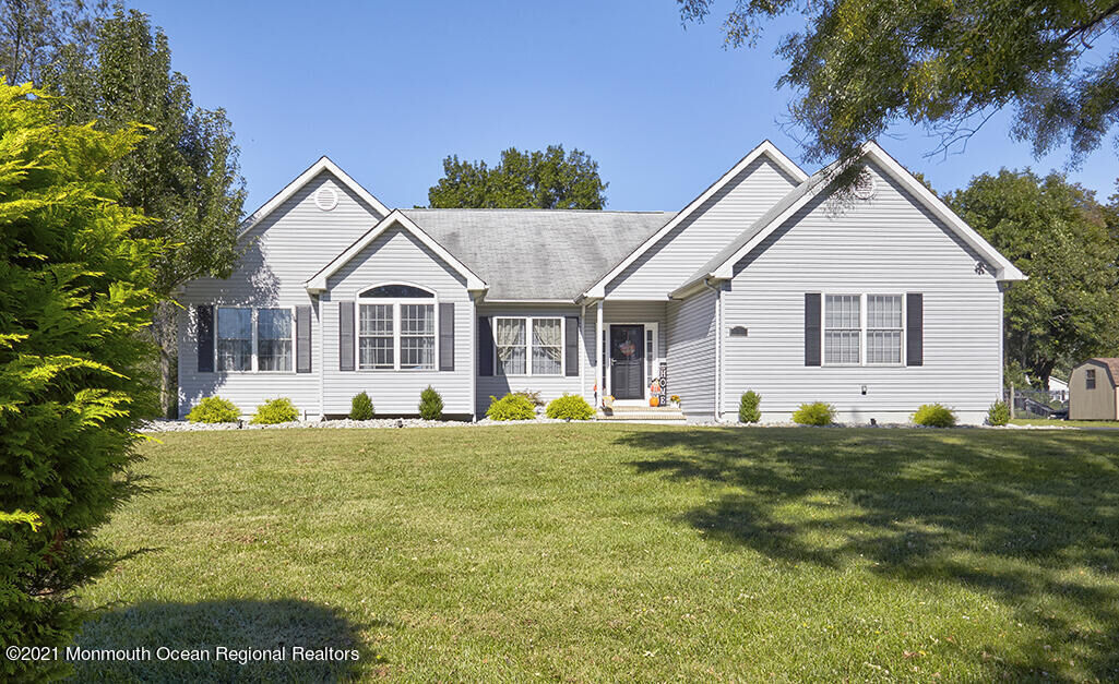 Property Photo:  15 Germantown Road  NJ 08505 