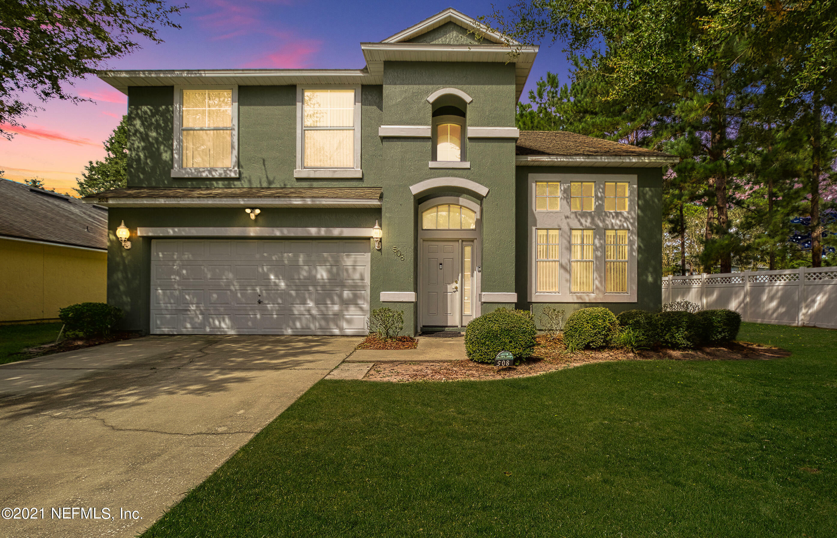 Property Photo: 508 Millstone Drive FL 32065