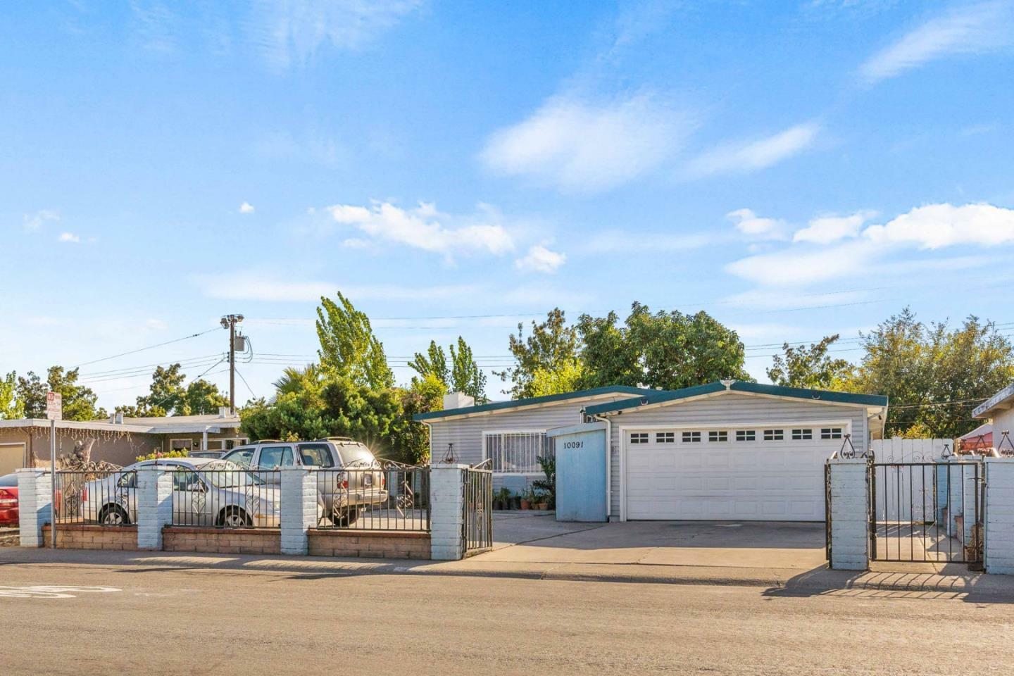 Property Photo:  10091 Lyndale Avenue  CA 95127 