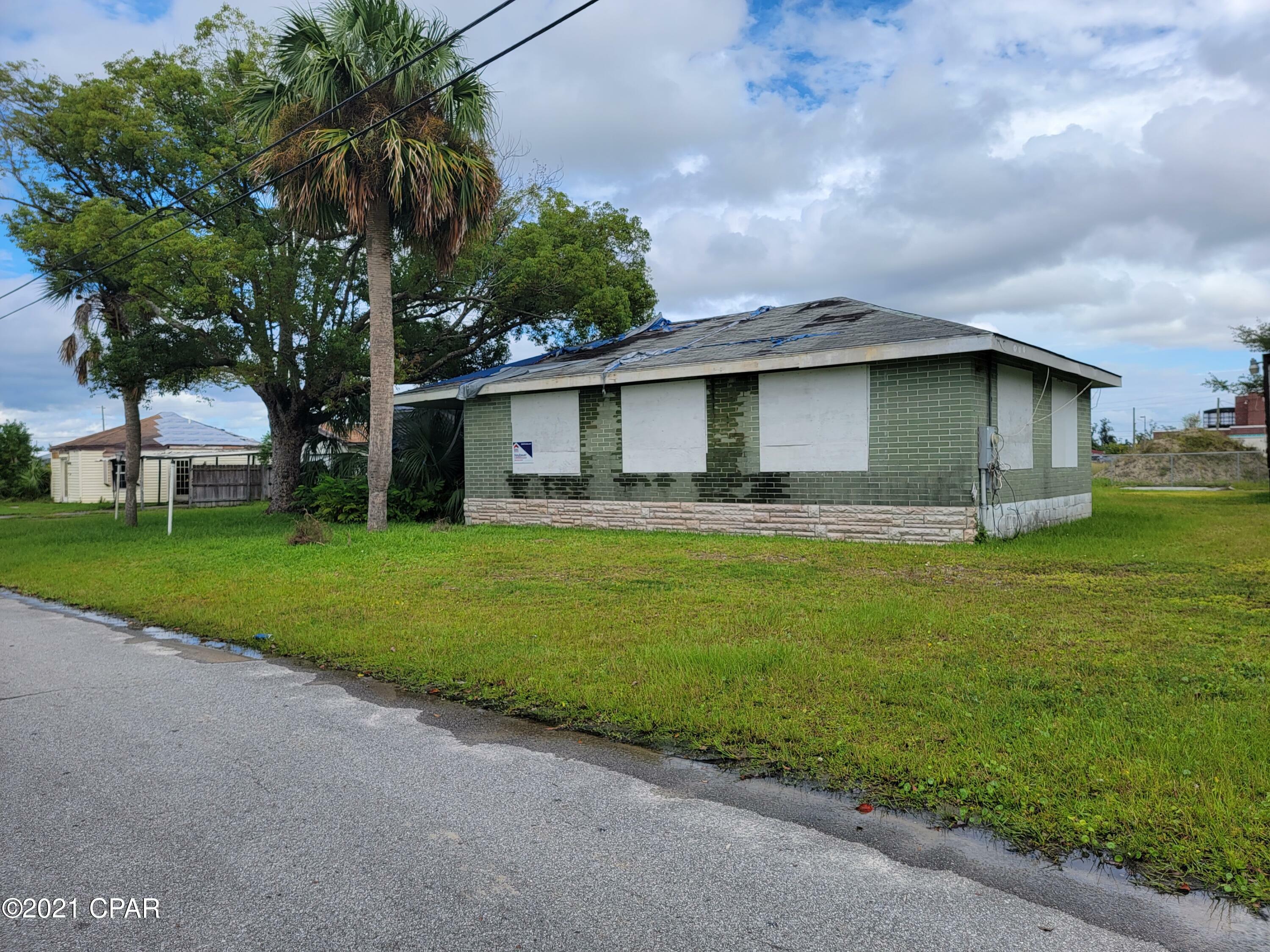 1320 Luverne Avenue  Panama City FL 32401 photo