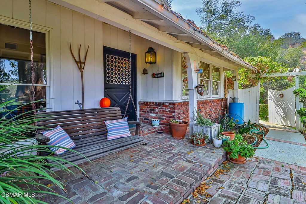 Property Photo:  3583 Woodhill Canyon Road  CA 91604 