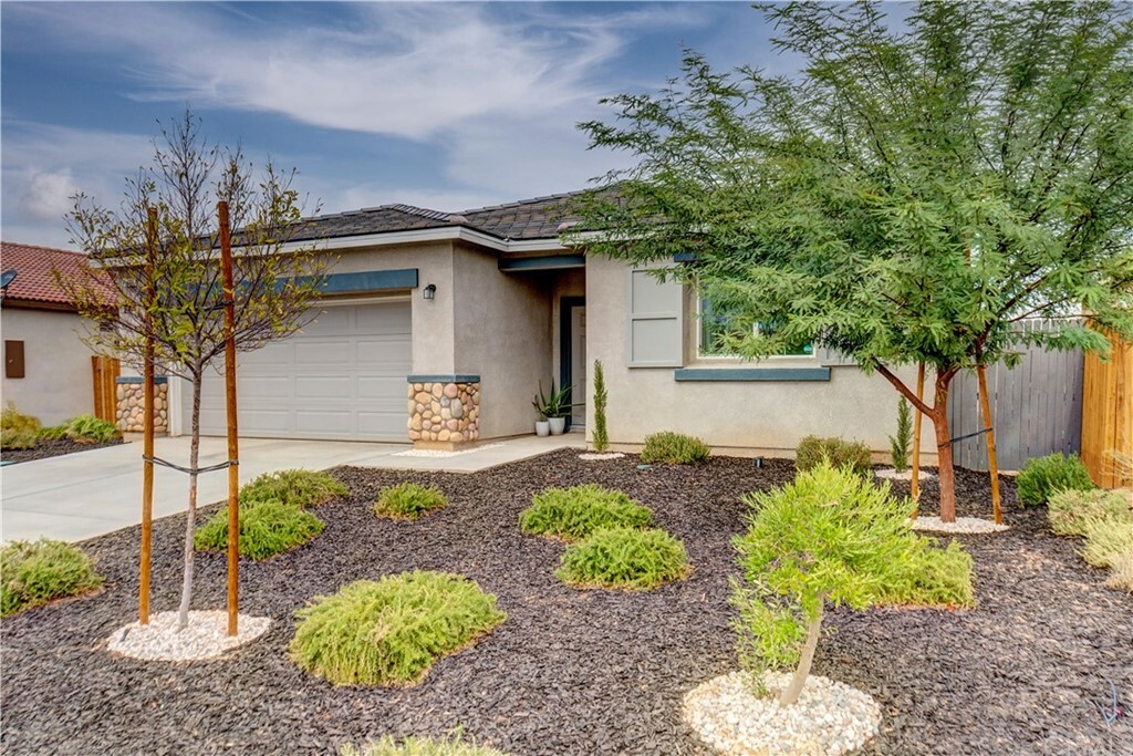 Property Photo:  11404 Poppy Road  CA 92301 