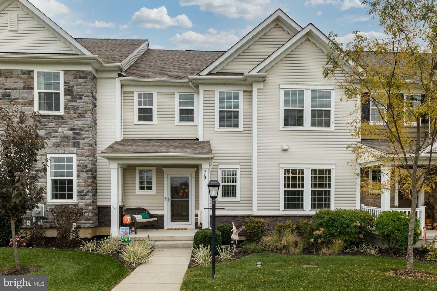 Property Photo: 702 Sun Valley Court PA 19425