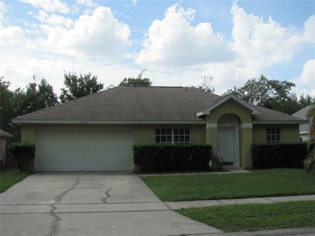 Property Photo:  2224 Donegan Place  FL 32826 