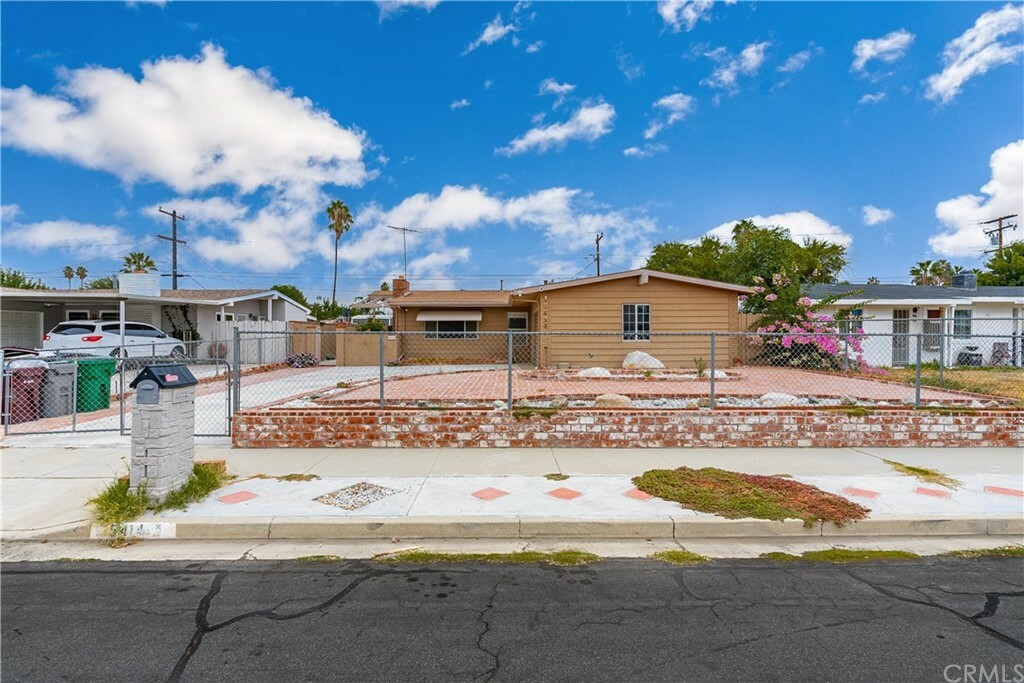 Property Photo:  15414 Eleanor Lane  CA 92551 