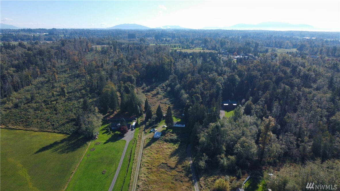 Property Photo:  3753 Bay Rd  WA 98248 