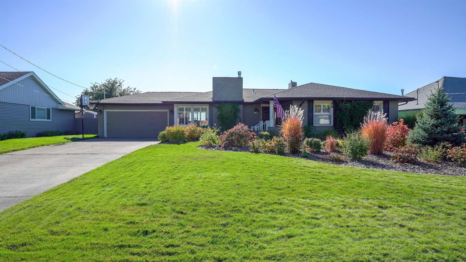 Property Photo: 5205 W Northwest Blvd WA 99205