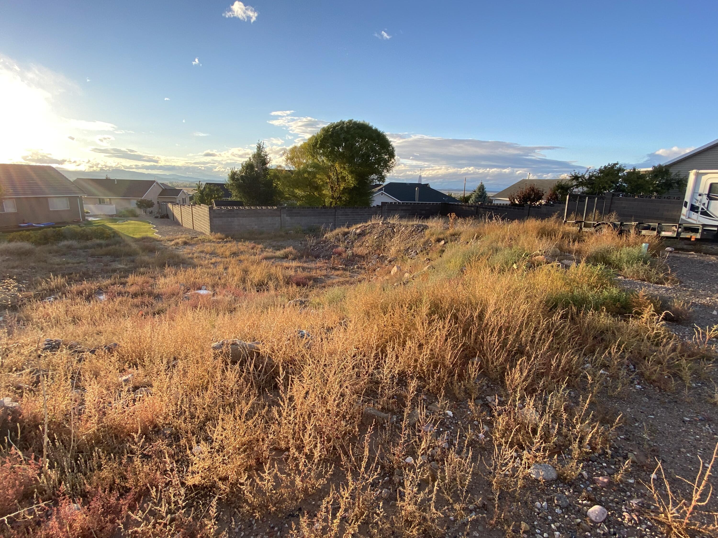 Property Photo:  2255 N Red Cedar Cir  UT 84721 