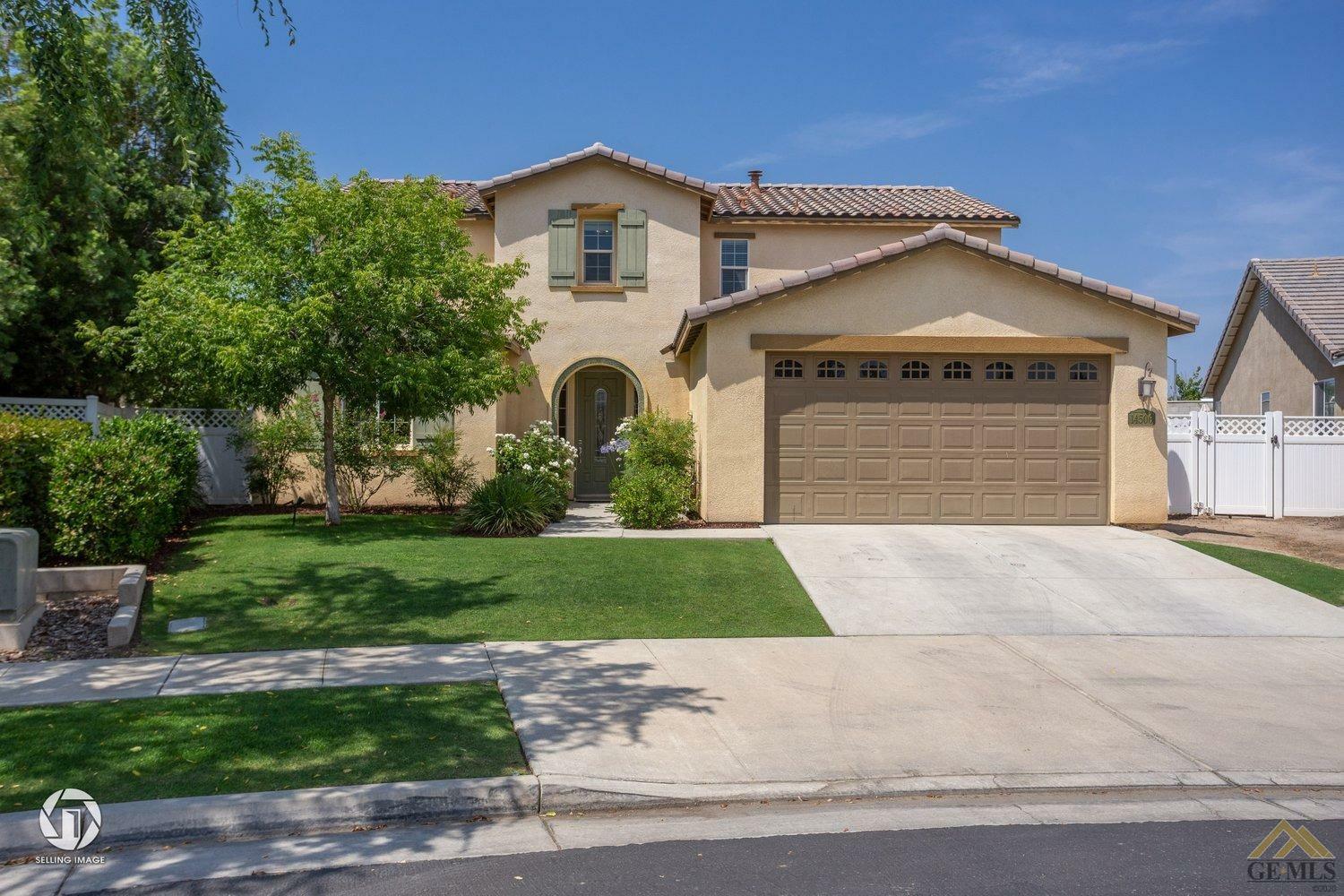 Property Photo:  14506 Huckleberry Drive  CA 93314 