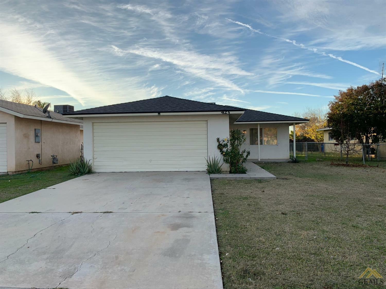 Property Photo:  423 10th Street  CA 93250 