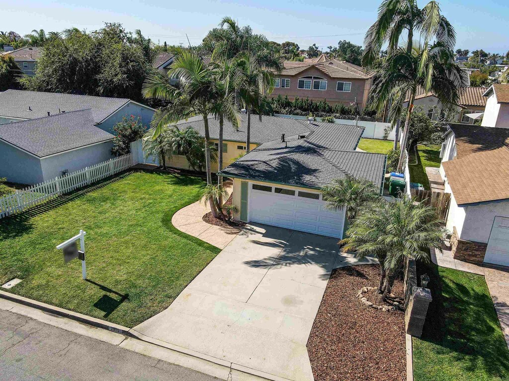 Property Photo:  3915 Linmar Lane  CA 92008 
