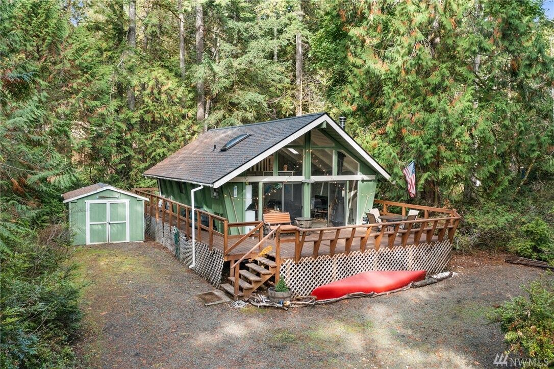 Property Photo:  682 E Portage Rd  WA 98584 