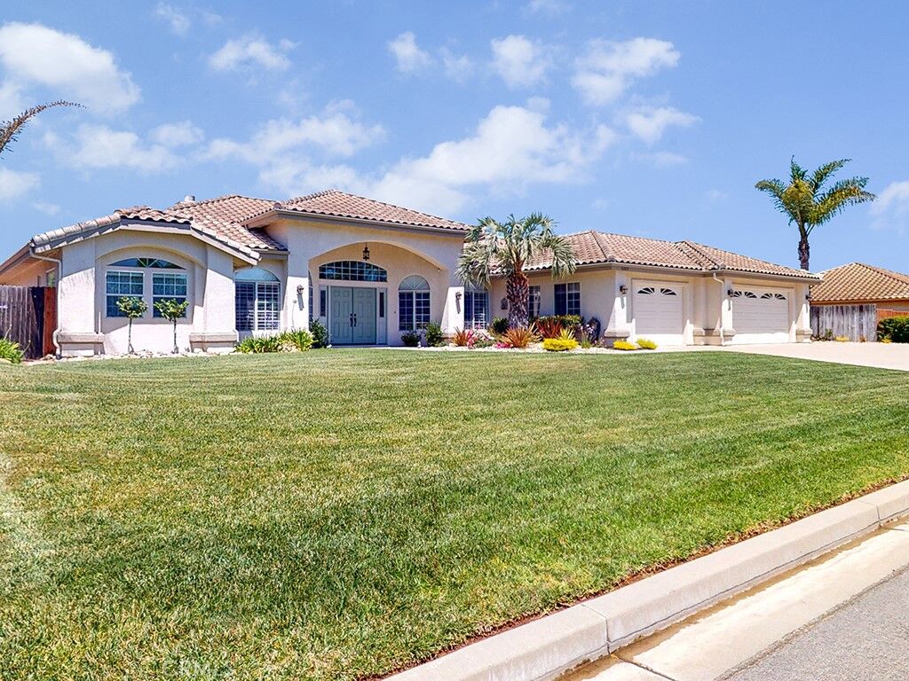 Property Photo:  4389 Kris Drive  CA 93455 