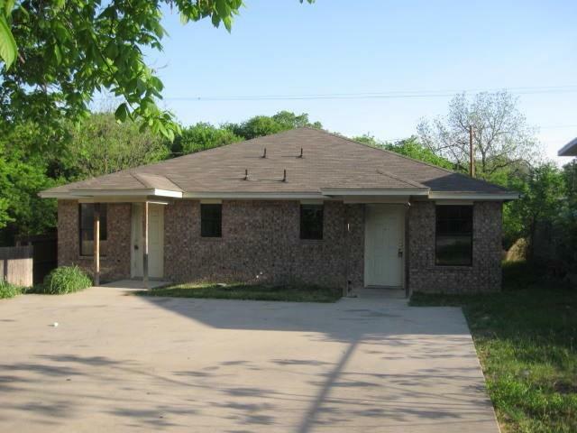 Property Photo:  2837 Ave J  TX 76105 