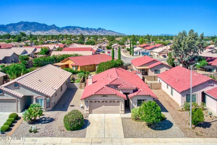 Property Photo: 1142 San Jacinto Drive AZ 85635