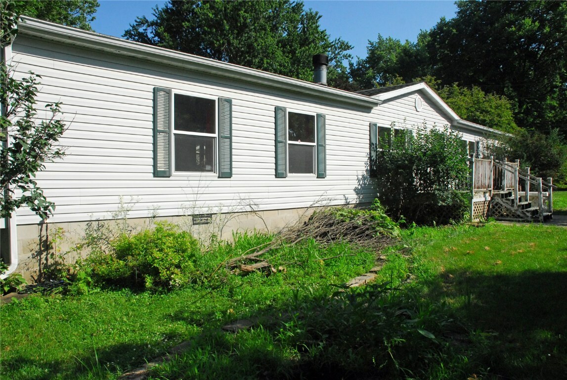 Property Photo:  305 4th Street SE  IA 52314 