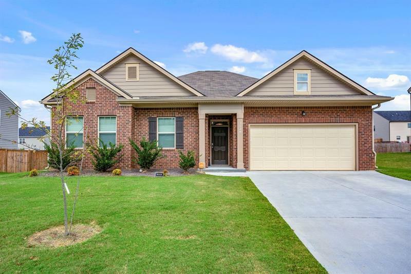 Property Photo: 3728 Sweet Iris Circle GA 30052