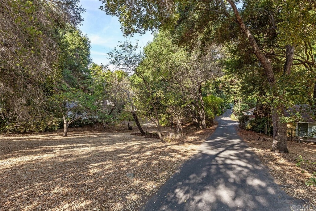 Property Photo:  13845 Saratoga Avenue  CA 95070 