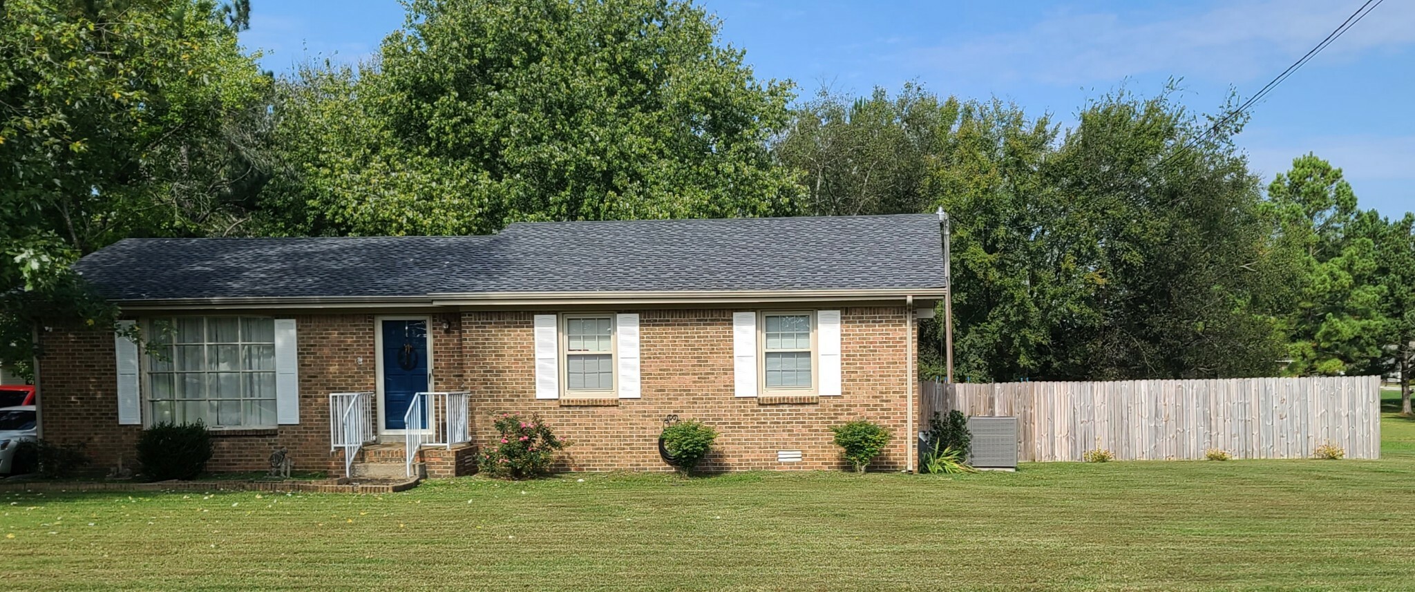 Property Photo:  809 Brookhaven Cir  TN 37160 