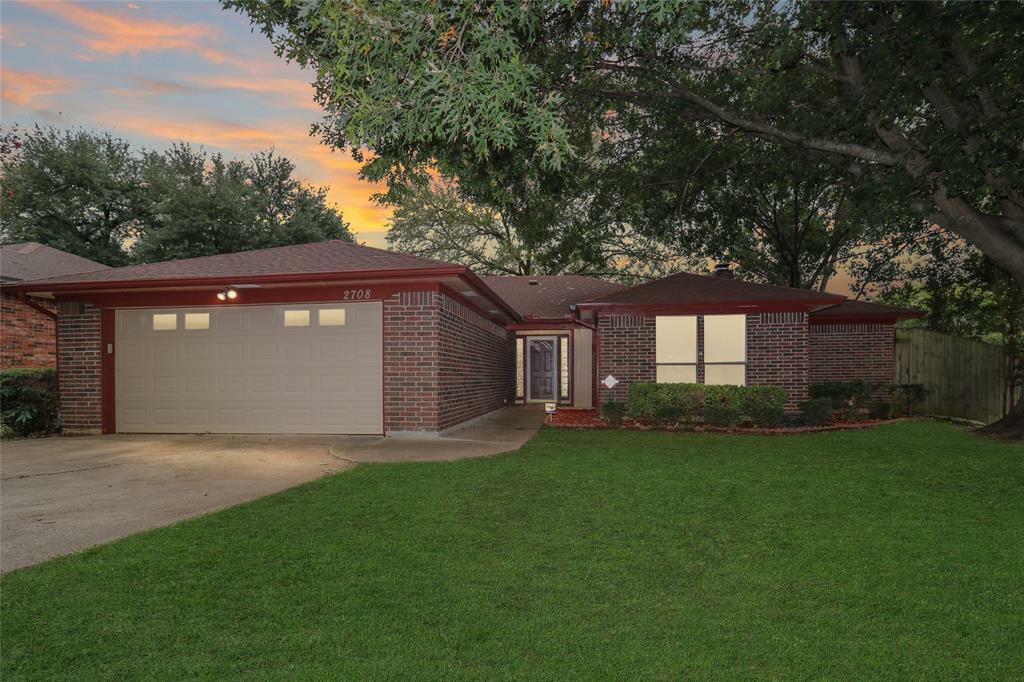 Property Photo:  2708 Blue Quail Drive  TX 76017 