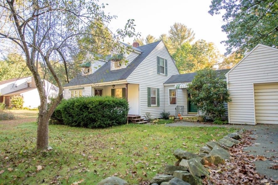 Property Photo:  103 Lawrence Road  NH 03079 