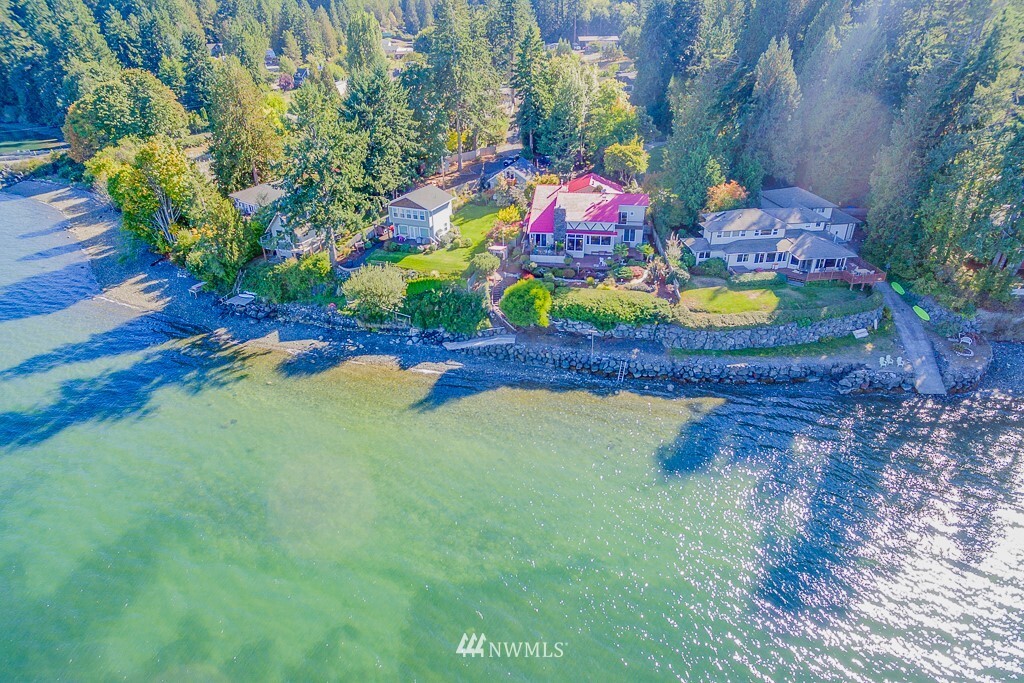 10957 Gisselberg Lane NW  Seabeck WA 98380 photo
