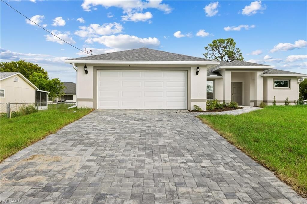 Property Photo:  642 NW 15th Terrace  FL 33993 