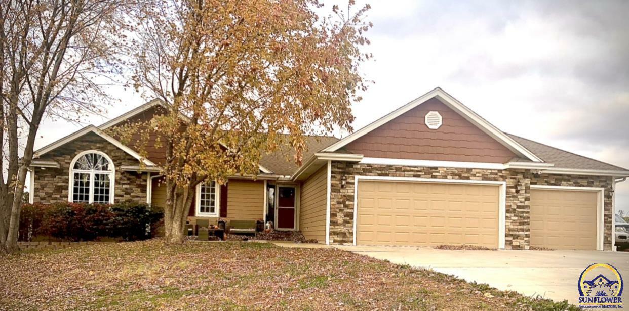 Property Photo:  5446 NW 35th St  KS 66618 