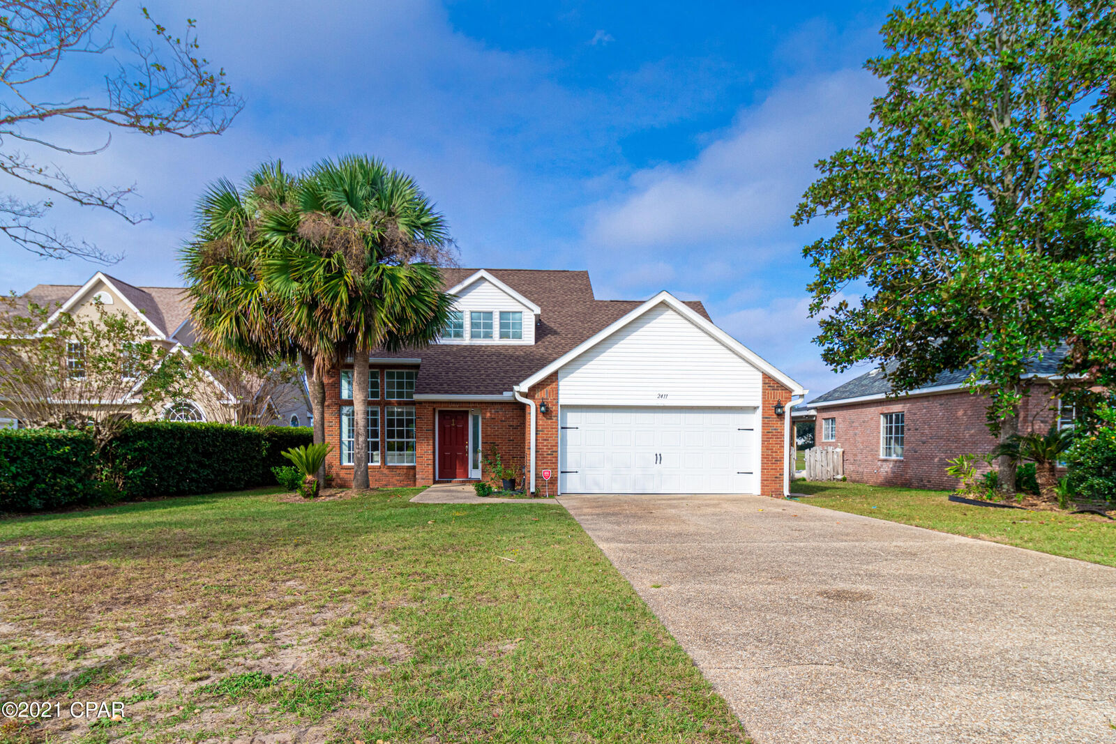 Property Photo: 2411 Country Club Drive FL 32444