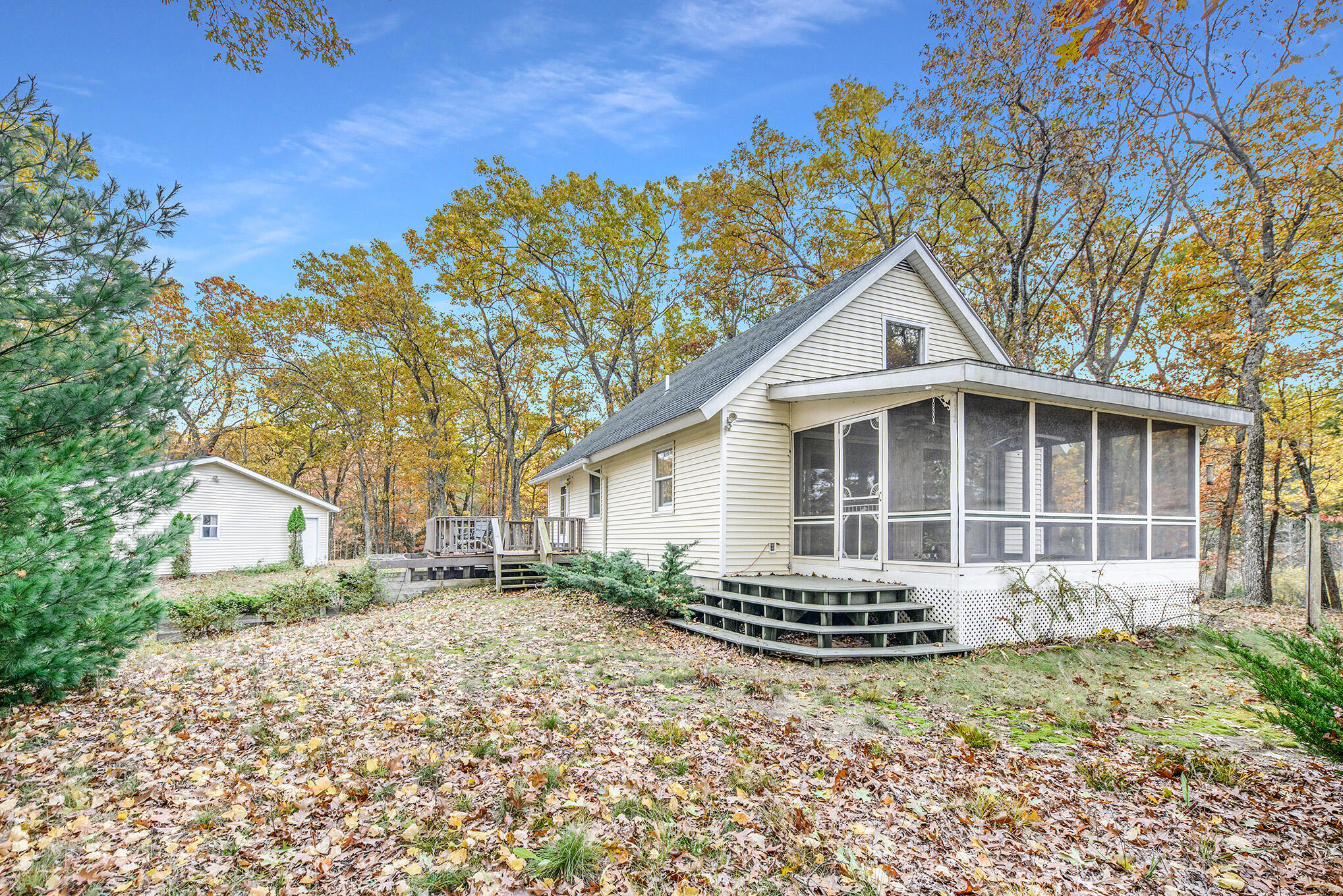 Property Photo: 1924 Hess Lake Drive MI 49337