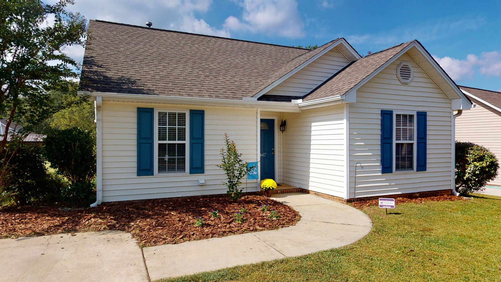 Property Photo:  1647 Farningham Lane  NC 27215 