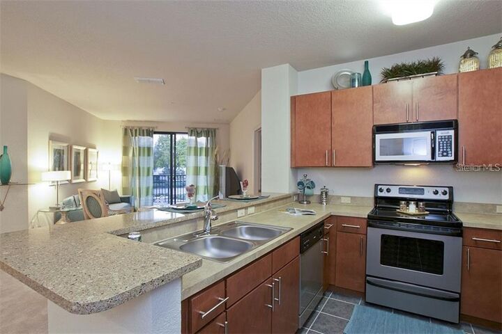 Property Photo:  8770 2br Maitland Summit  FL 32810 