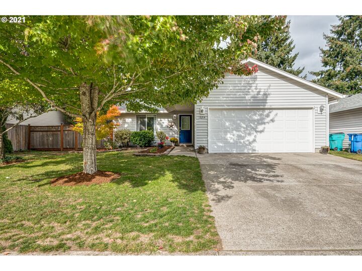 12214 NE 42nd St  Vancouver WA 98682 photo