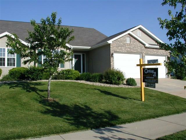 Property Photo: 623 Malvern Hill Dr WI 53718