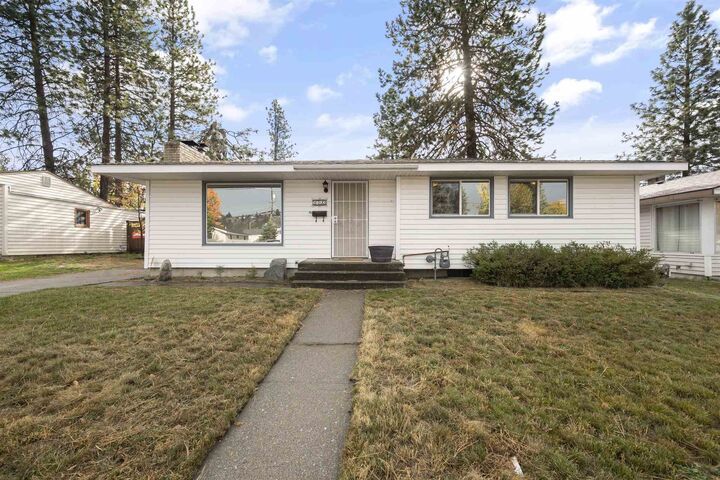 3703 W Francis Ave  Spokane WA 99208 photo
