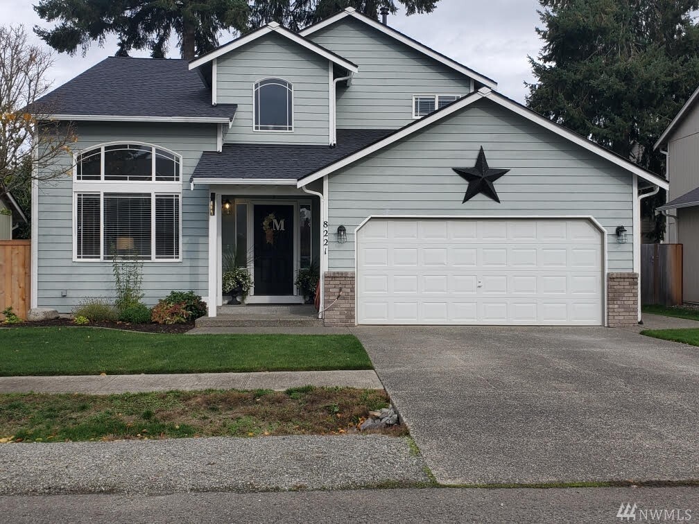 Property Photo: 8221 185th St Ct E WA 98375