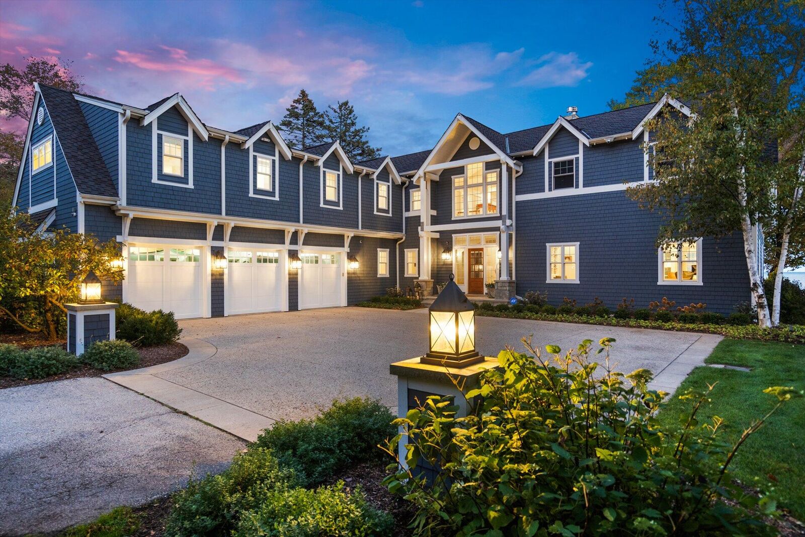 Property Photo:  8100 N Beach Dr  WI 53217 