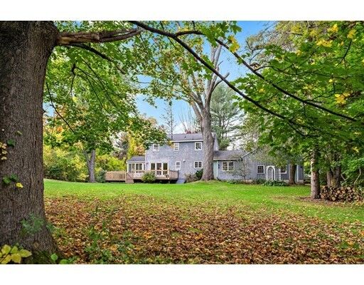 Property Photo:  905 Great Pond Rd  MA 01845 