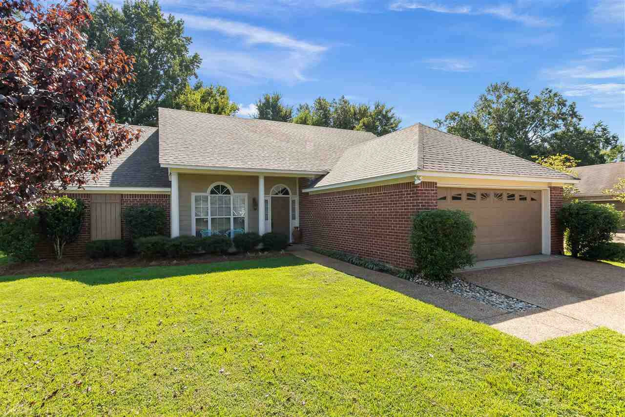 Property Photo:  432 Madison Oaks Drive  MS 39110 