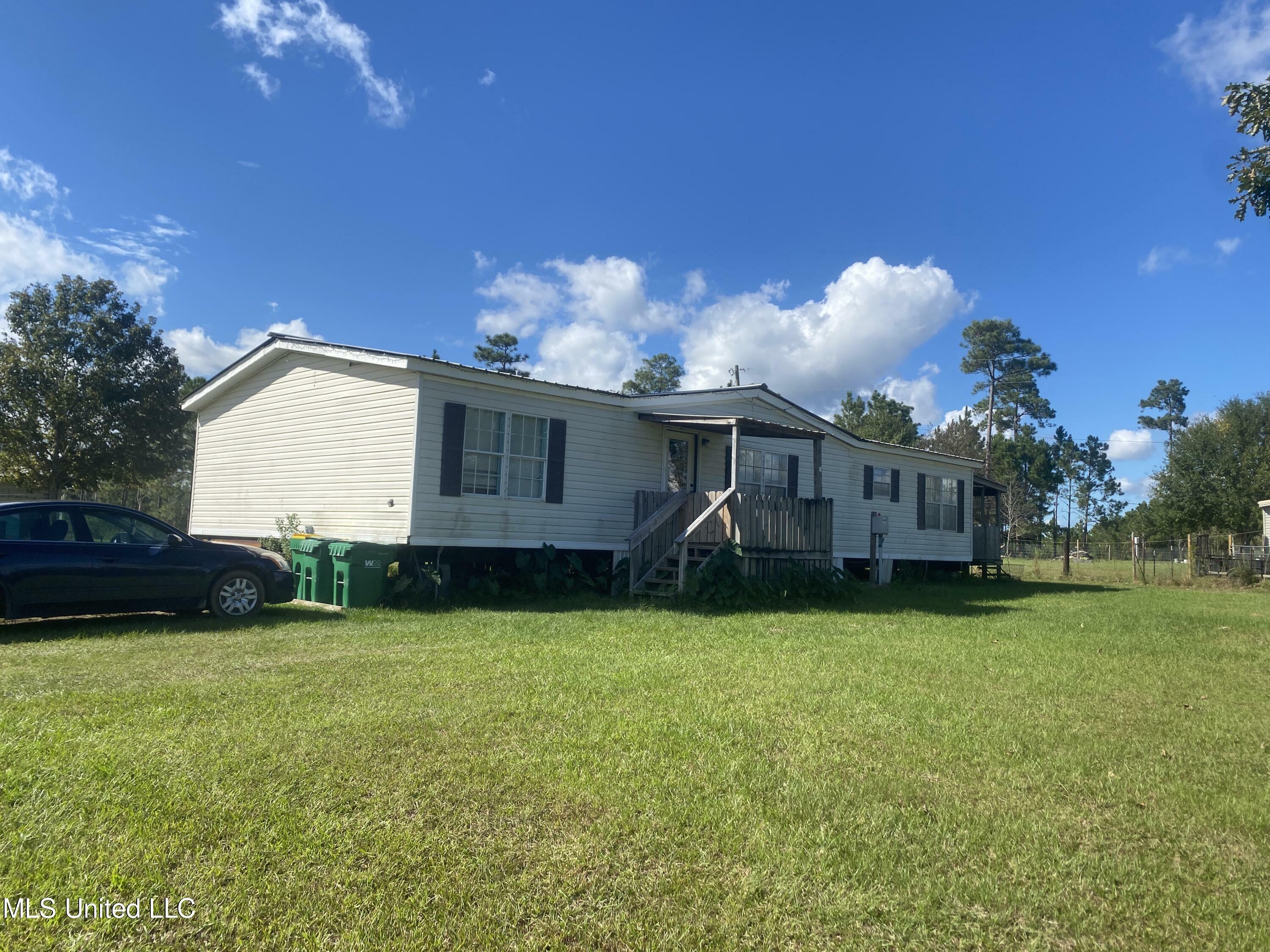 12809 Foxrun Drive  Vancleave MS 39565 photo