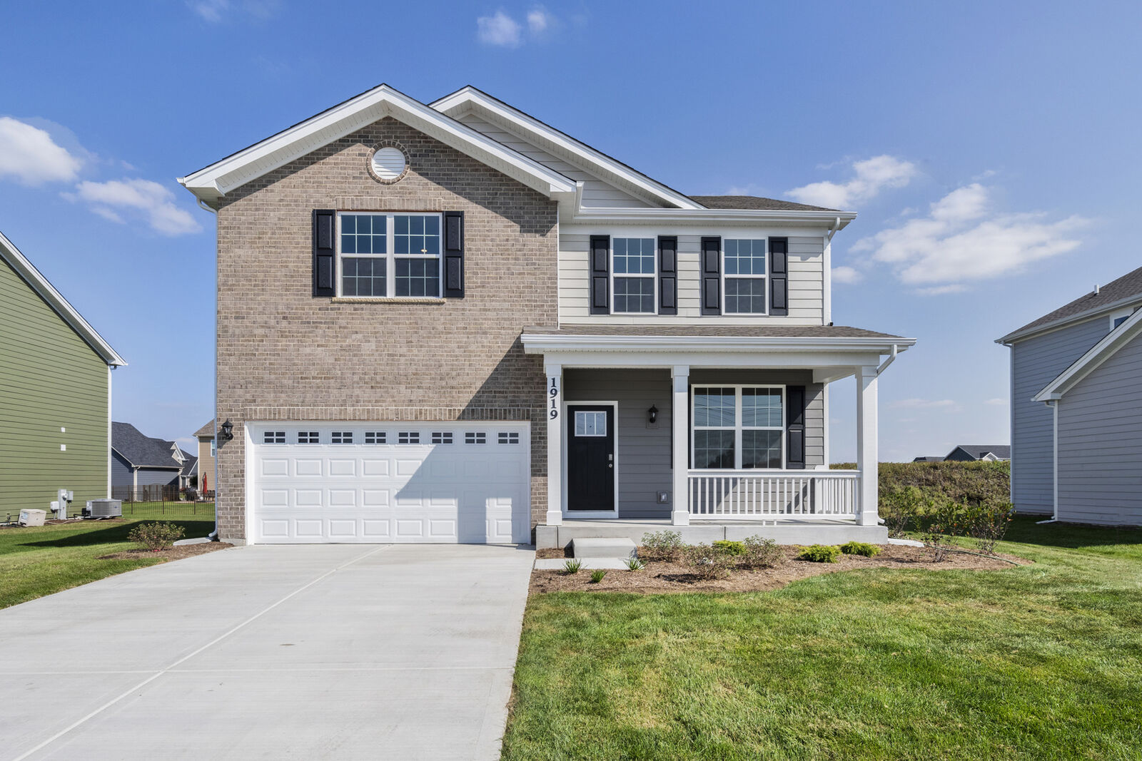 Property Photo:  1922 Moran Drive  IL 60404 