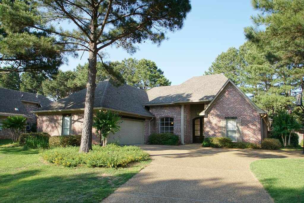 Property Photo:  1408 Waterton Drive  MS 39110 