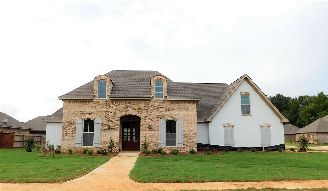 Property Photo:  175 Belle Oak Drive  MS 39042 