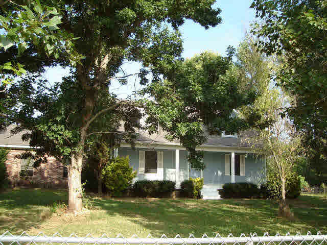 Property Photo:  409 N Old Canton Road  MS 39110 