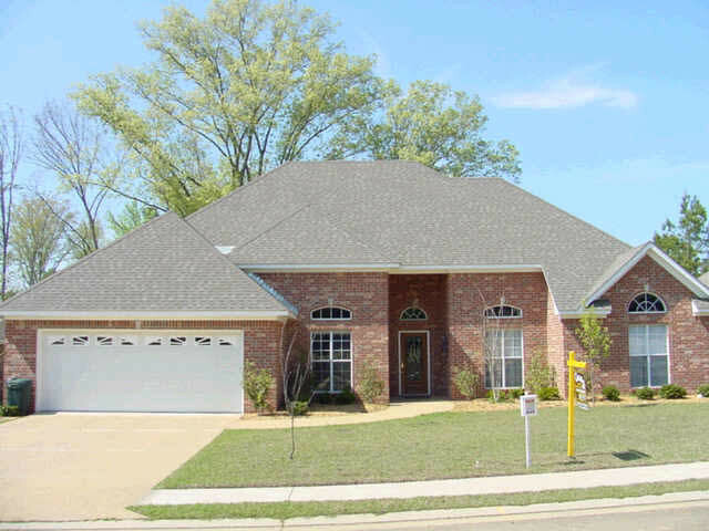 Property Photo:  174 Woodlands Glen Circle  MS 39047 