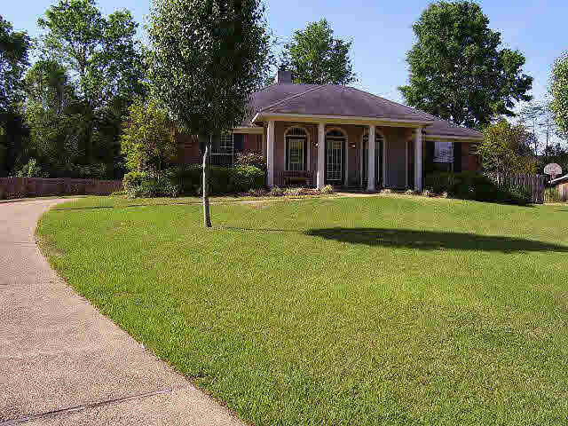 Property Photo:  244 Hawthorne Drive  MS 39110 