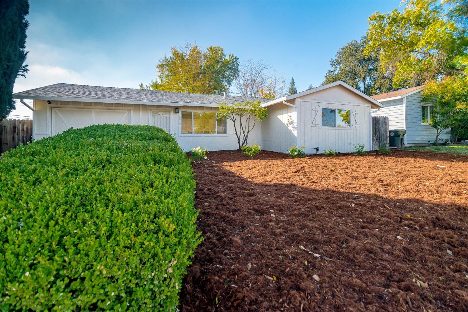 Property Photo:  8040 Glen Briar Drive  CA 95610 