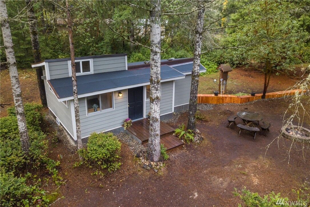 Property Photo:  26 Webb Rd SW  WA 98349 